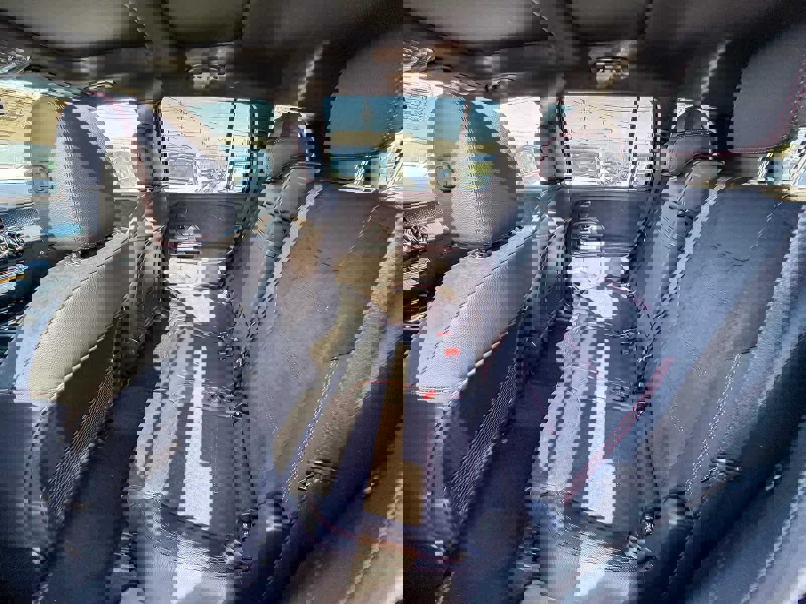 Used 2024 Mercedes-Benz EQB 350 4MATIC SUV image 19