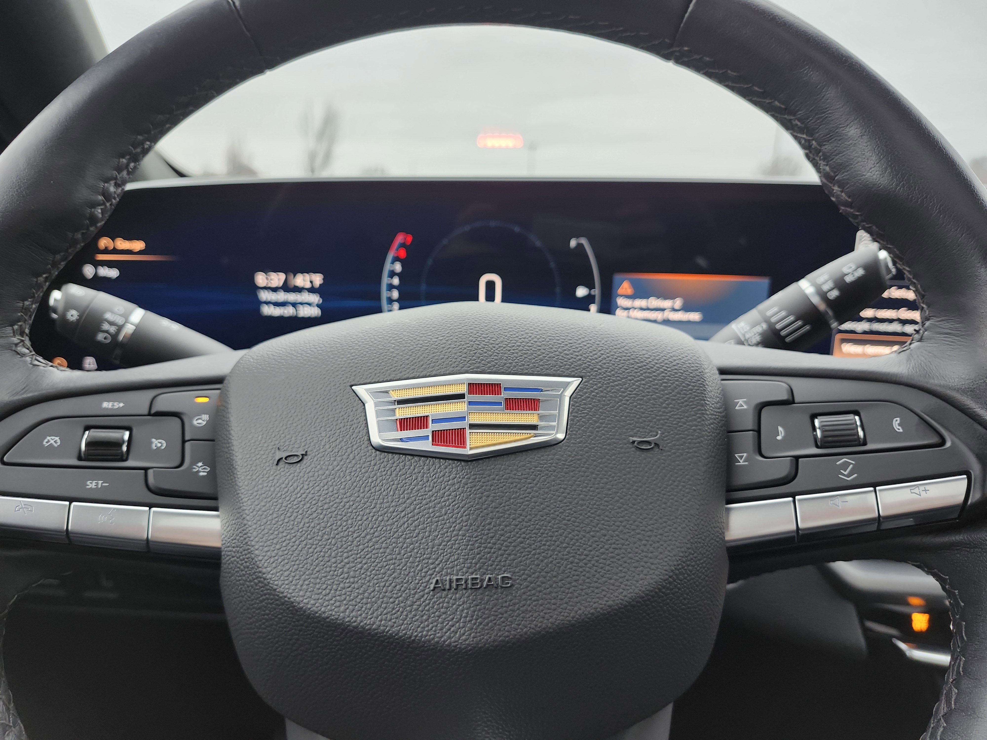 Used 2024 Cadillac XT4 Premium Luxury image 34