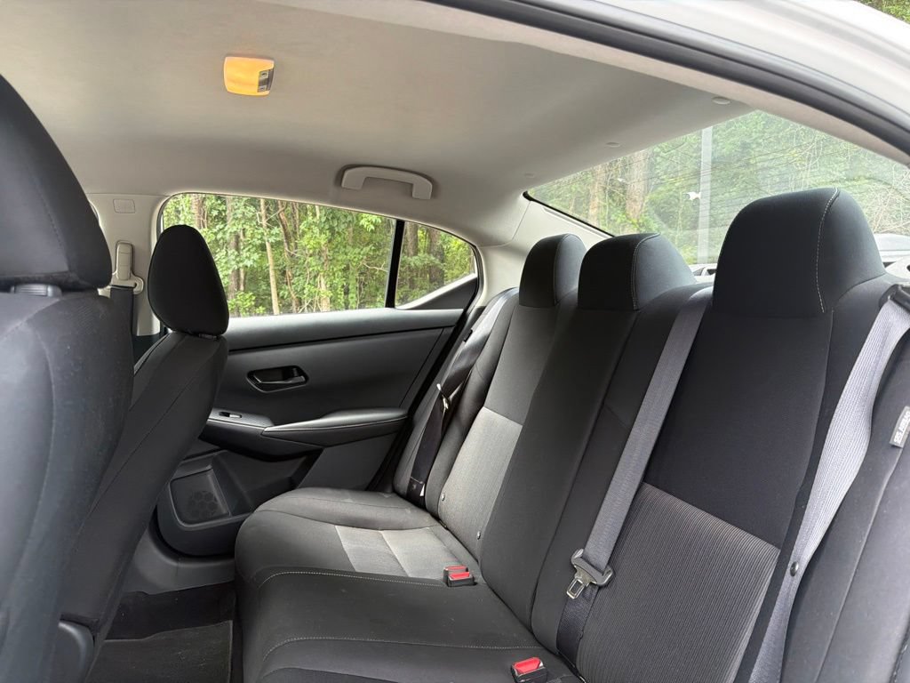 Used 2025 Nissan Sentra SV FWD image 13