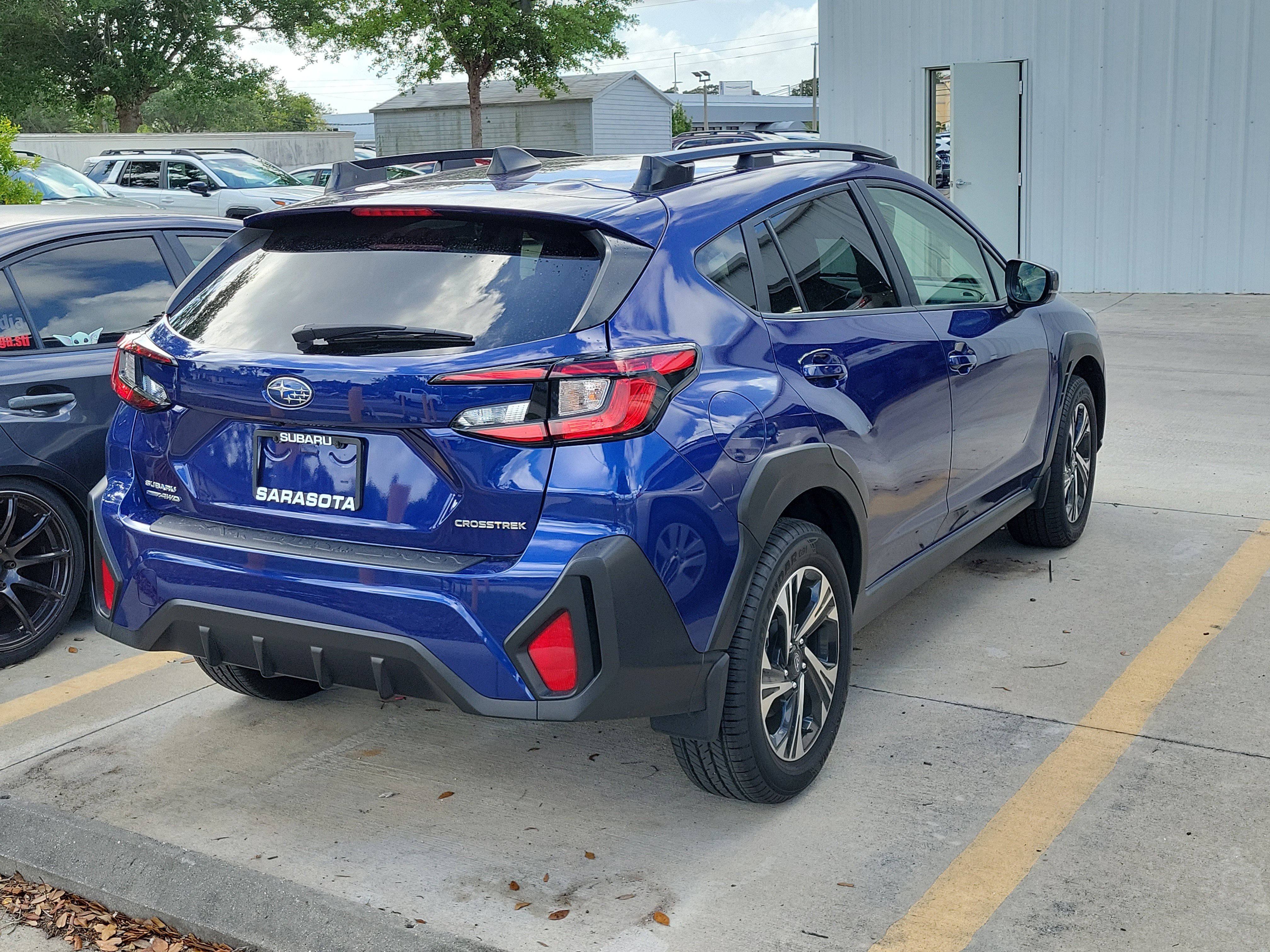 Used 2024 Subaru Crosstrek 2.0i Premium image 6