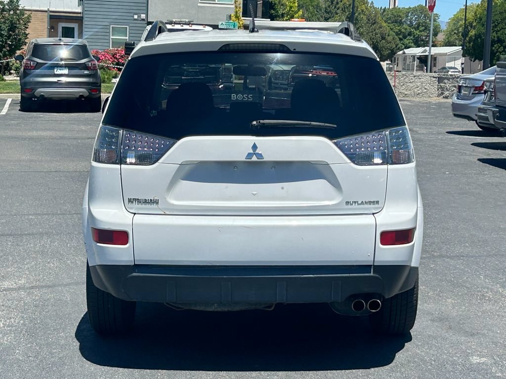 Used 2007 Mitsubishi Outlander ES FWD image 5