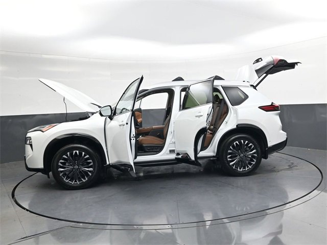 New 2026 Nissan Rogue Platinum image 33