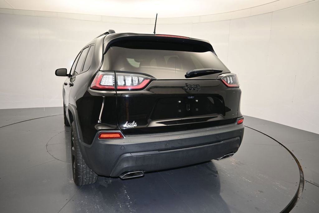 Used 2020 Jeep Cherokee Latitude Plus w/ Cold Weather Group FWD image 22