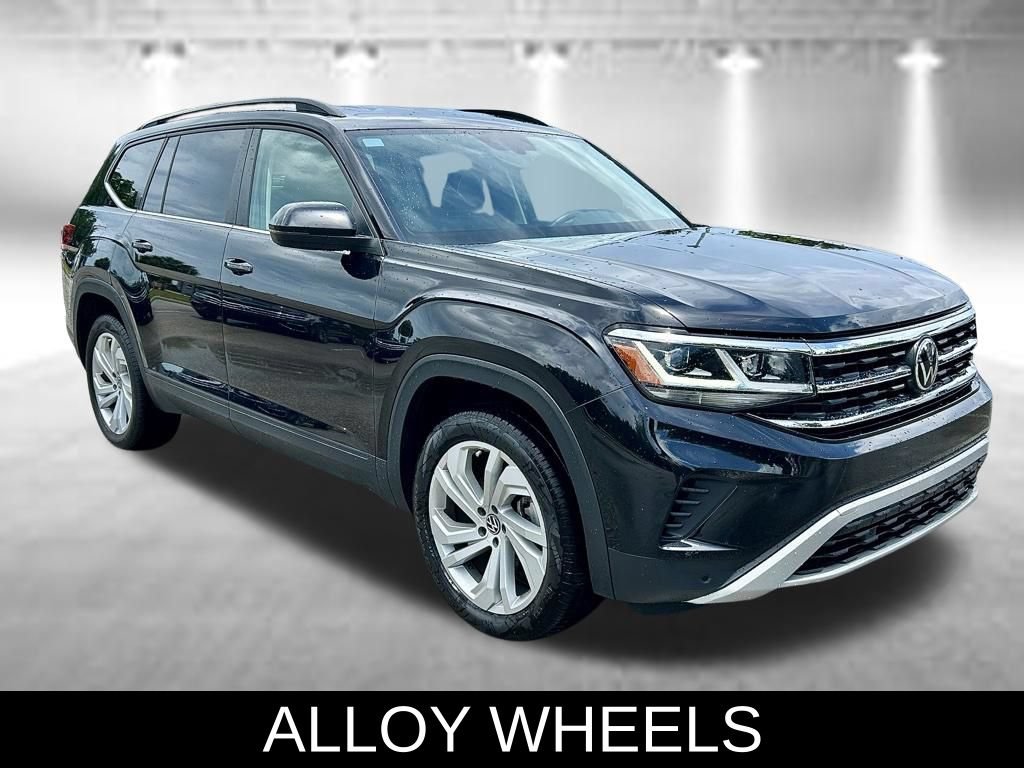 Certified 2023 Volkswagen Atlas SE FWD image 3