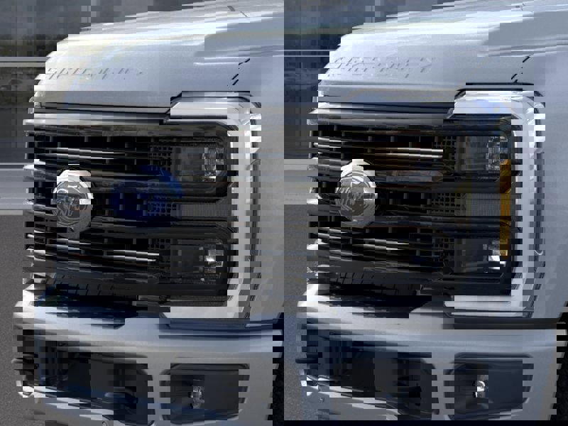 New 2026 Ford F350 Platinum w/ FX4 Off-Road Package image 17