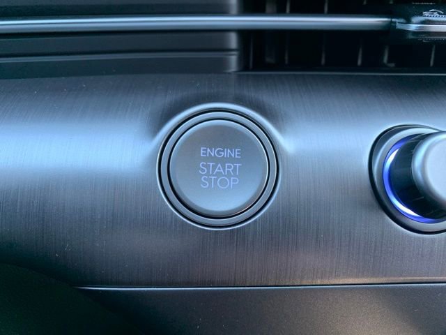 New 2026 Hyundai Kona SE image 14