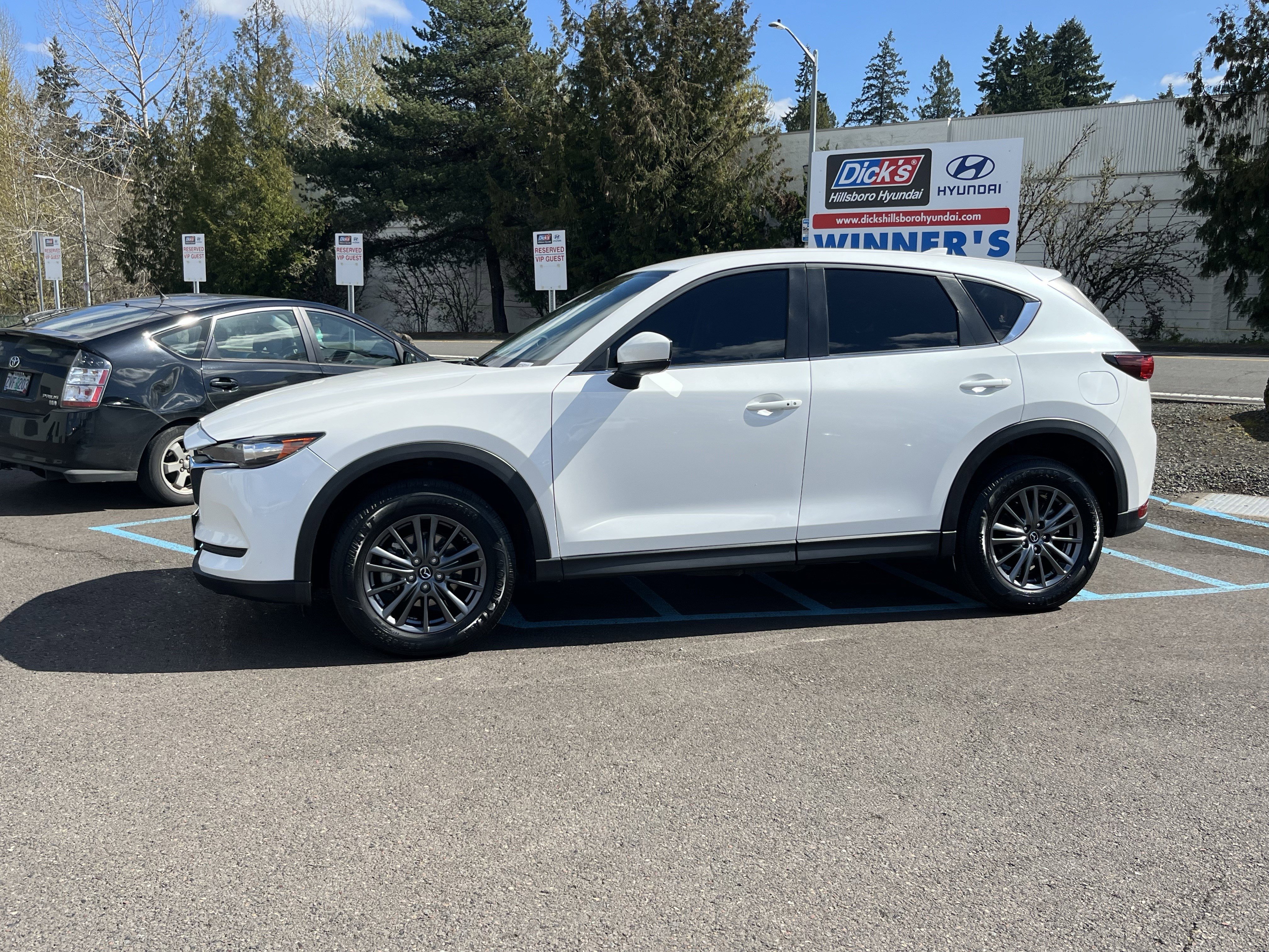 Used 2021 MAZDA CX-5 Touring image 2