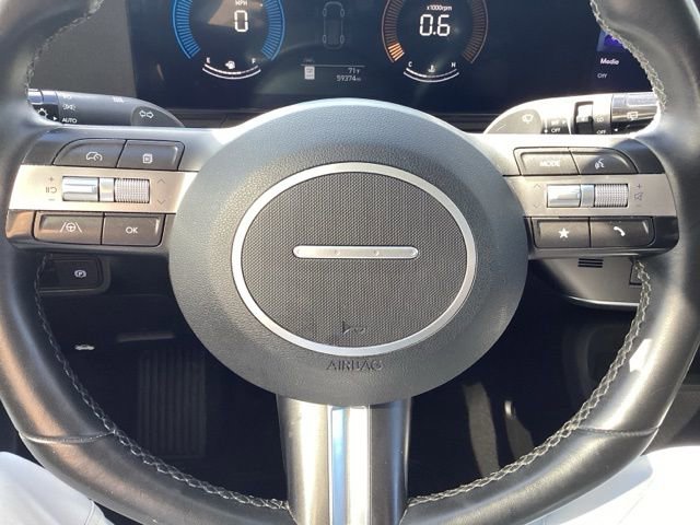 Used 2024 Hyundai Kona SEL image 16