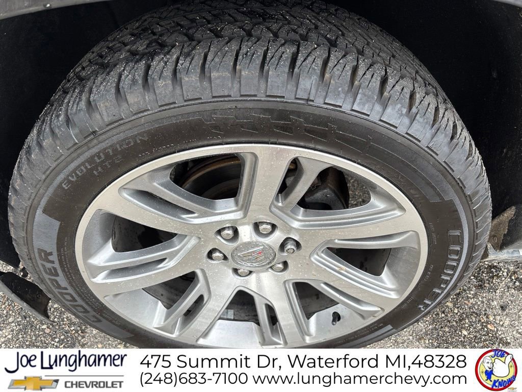 Used 2016 Cadillac Escalade Premium AWD/4WD image 10