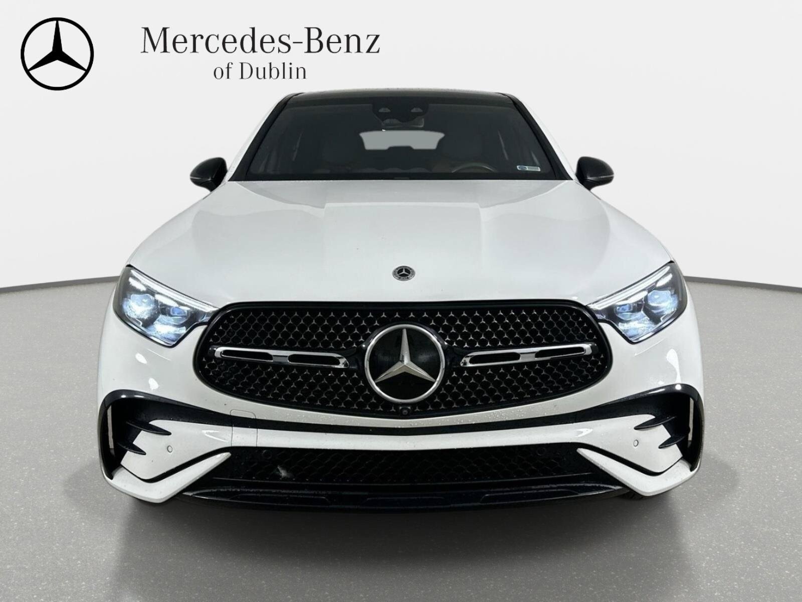 Used 2024 Mercedes-Benz GLC 300 4MATIC image 2