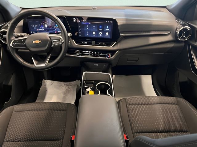 Used 2025 Chevrolet Equinox LT AWD/4WD image 19