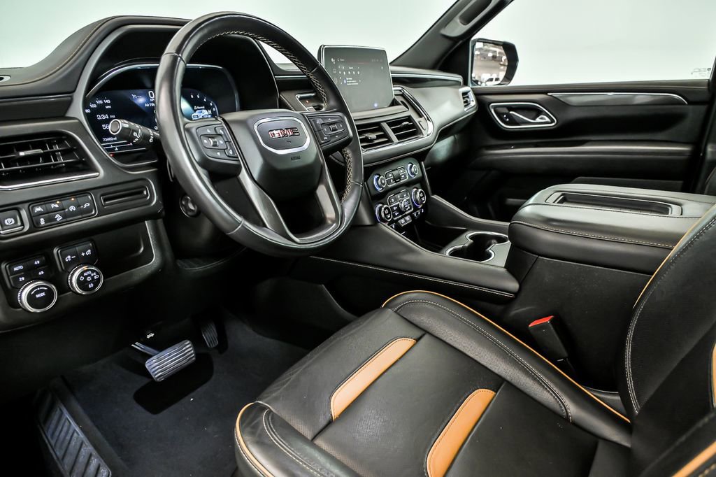 Used 2022 GMC Yukon XL AT4 image 12