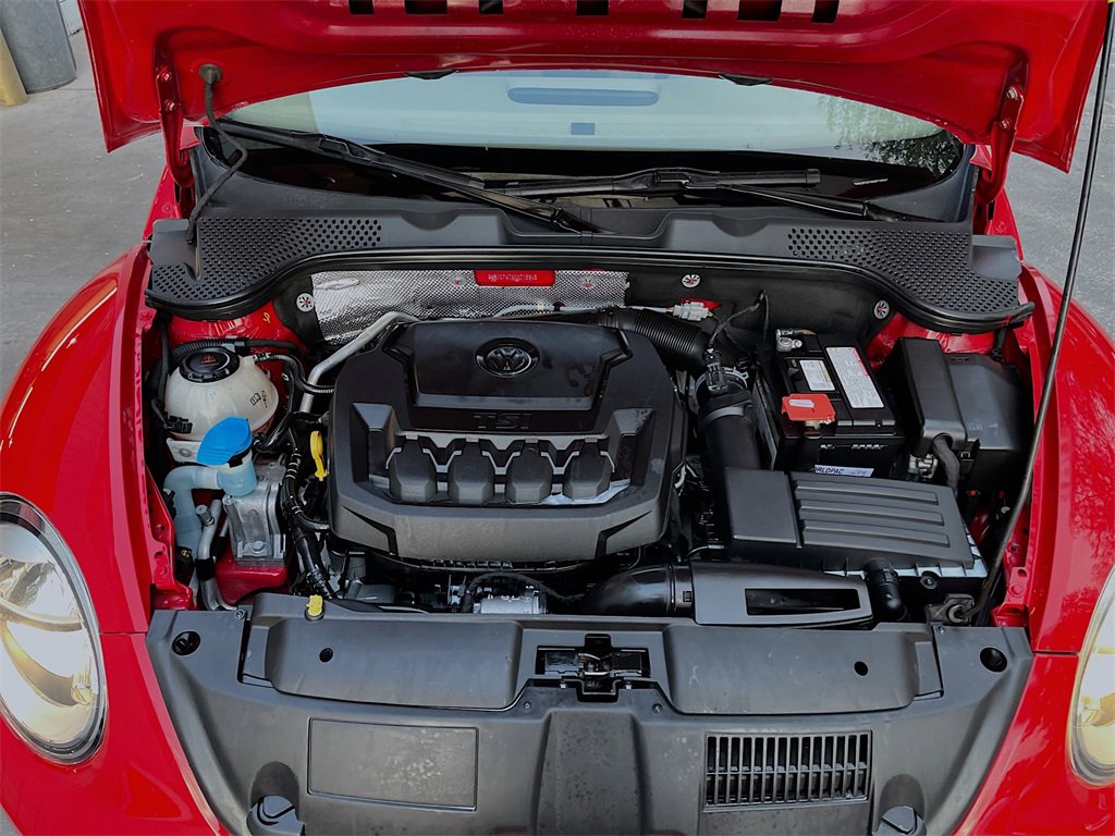 Used 2019 Volkswagen Beetle 2.0T SE image 29