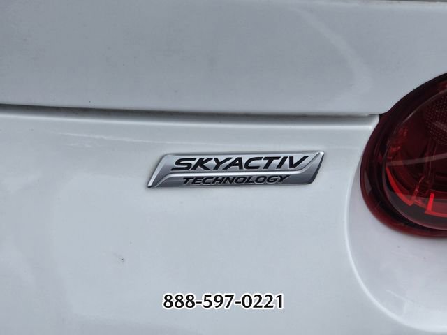 Used 2016 MAZDA MX-5 Miata Grand Touring RWD image 4