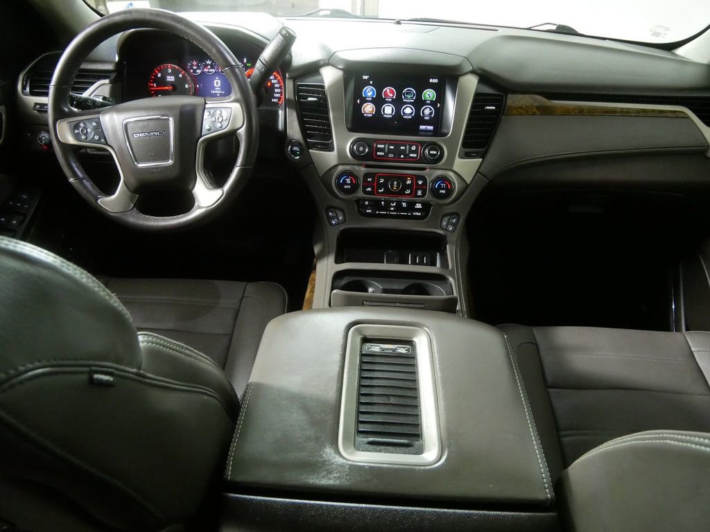 Used 2016 GMC Yukon Denali w/ Open Road Package image 24