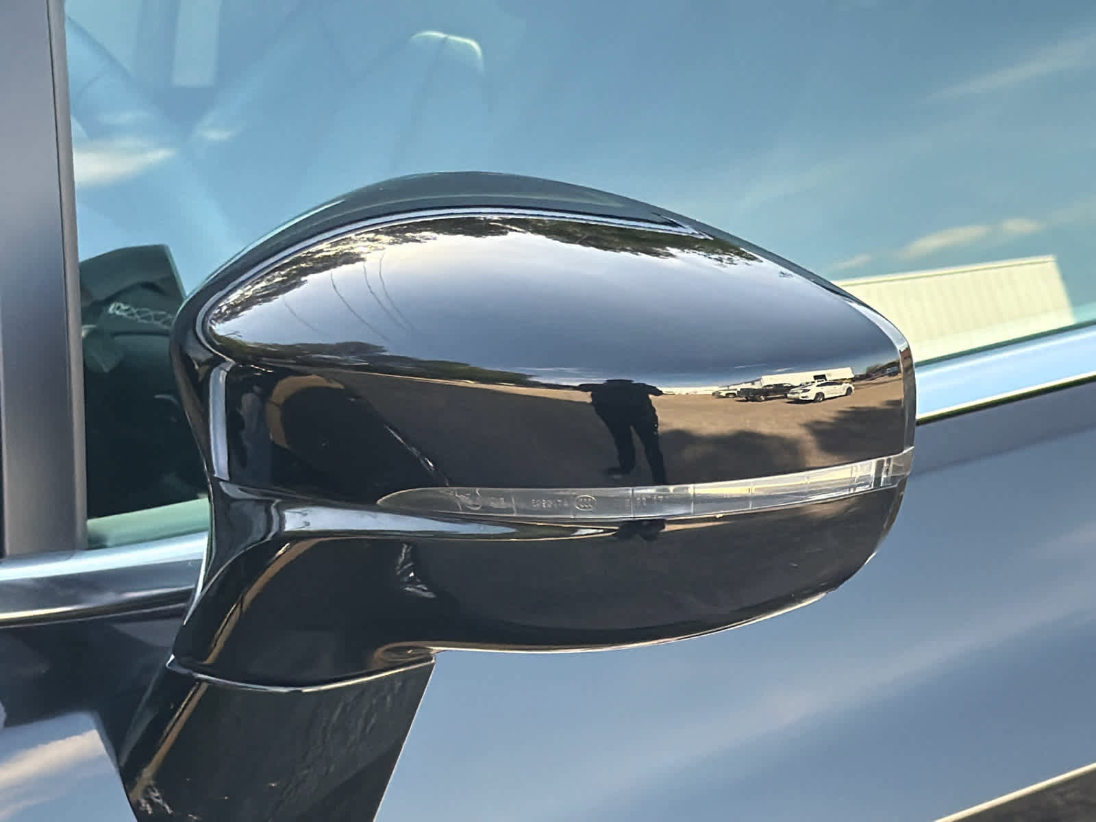 Used 2024 Chrysler Pacifica Touring-L FWD image 12