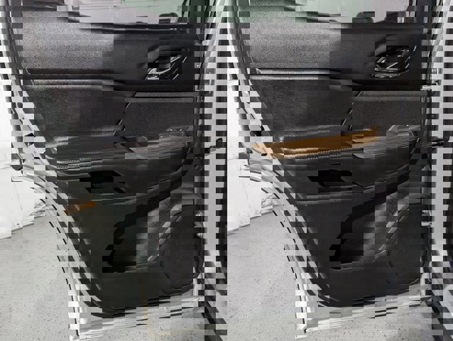 Used 2018 GMC Acadia SLE image 19