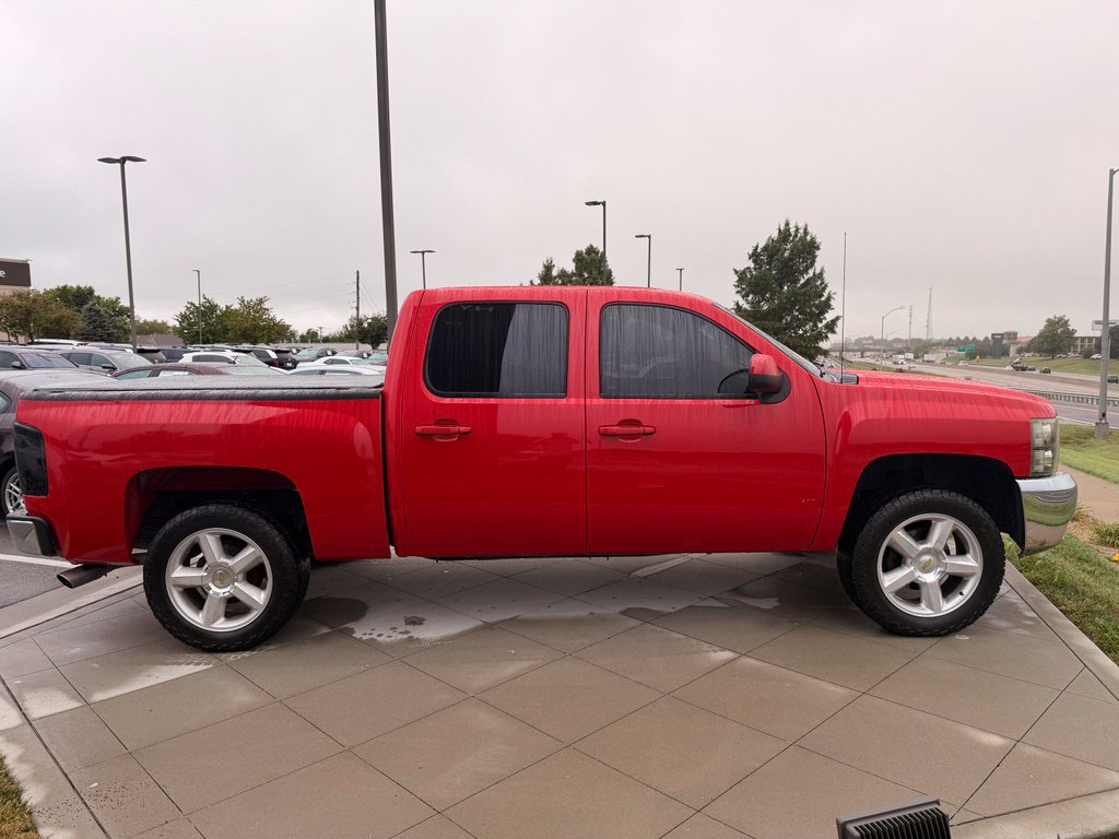 Used 2012 Chevrolet Silverado 1500 LT AWD/4WD image 10