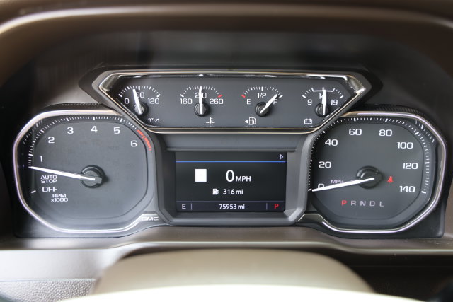 Used 2020 GMC Sierra 1500 SLT RWD image 31