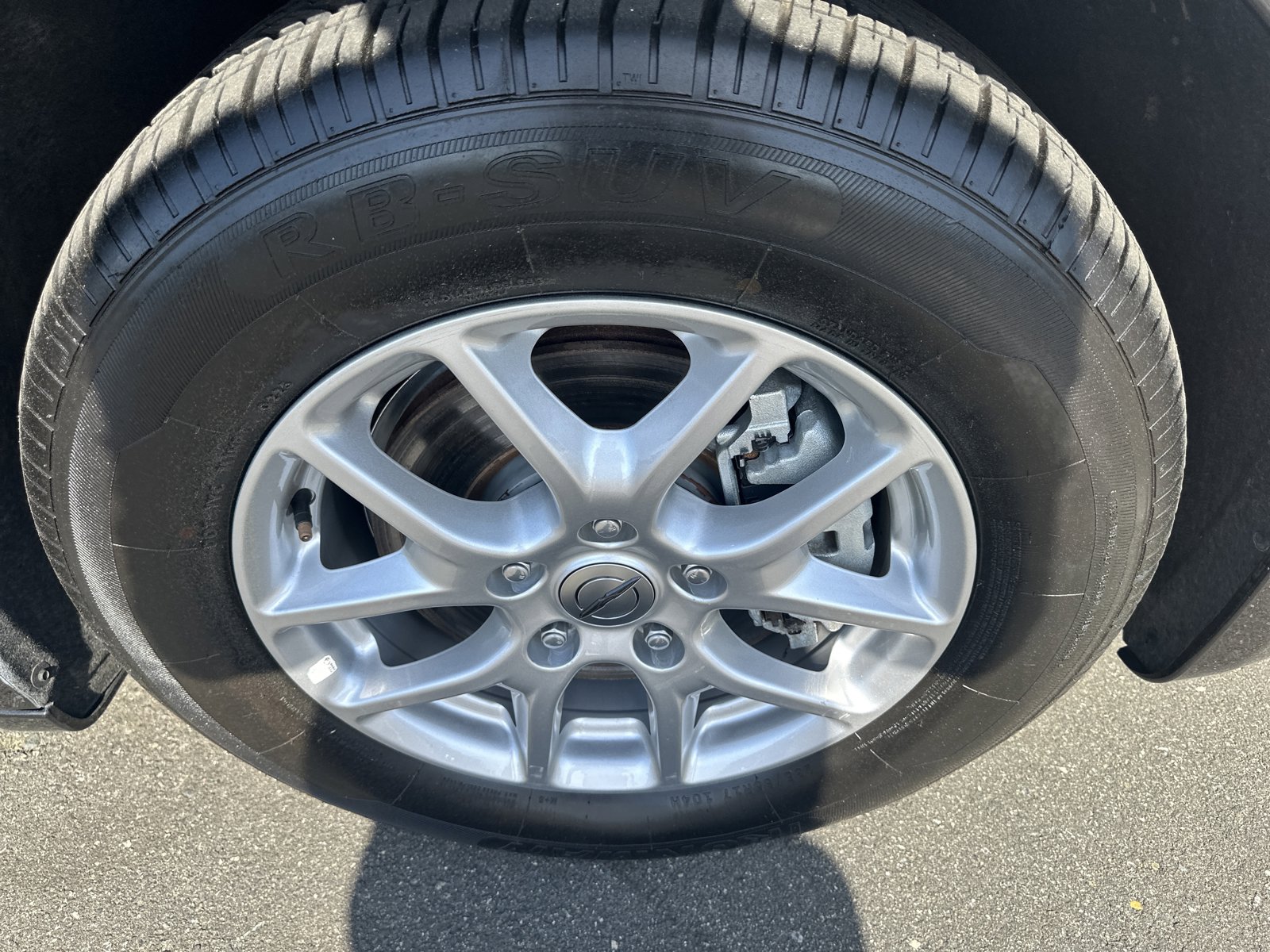 Used 2023 Chrysler Pacifica Touring-L FWD image 36