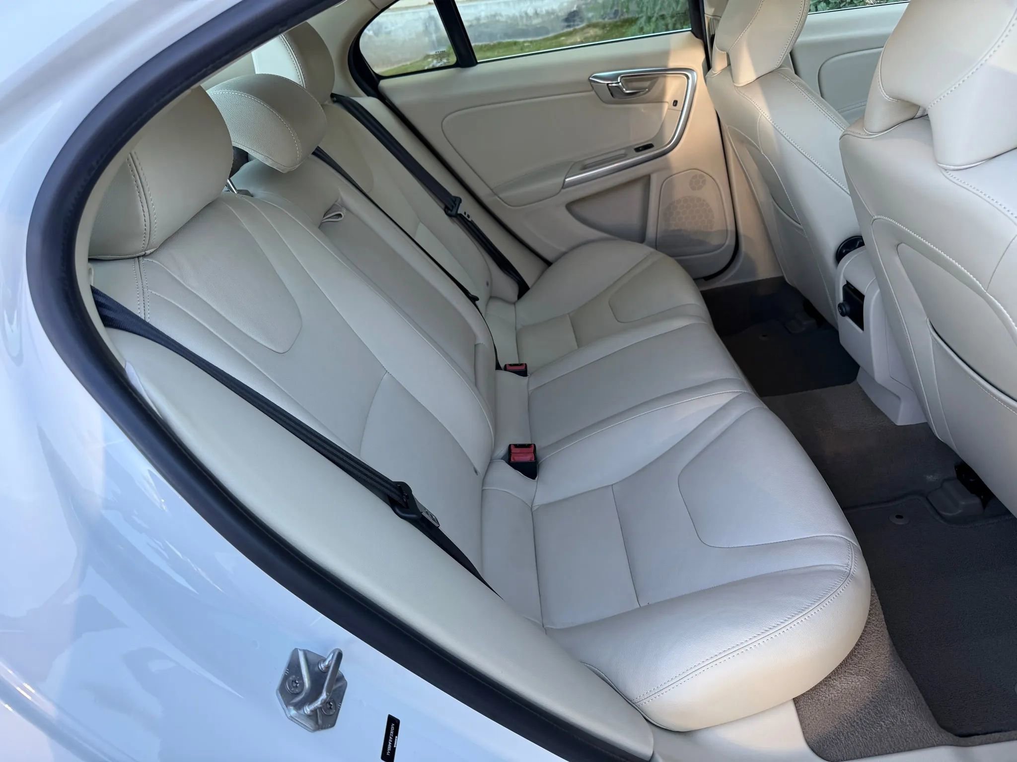 Used 2015 Volvo S60 T5 Premier image 19