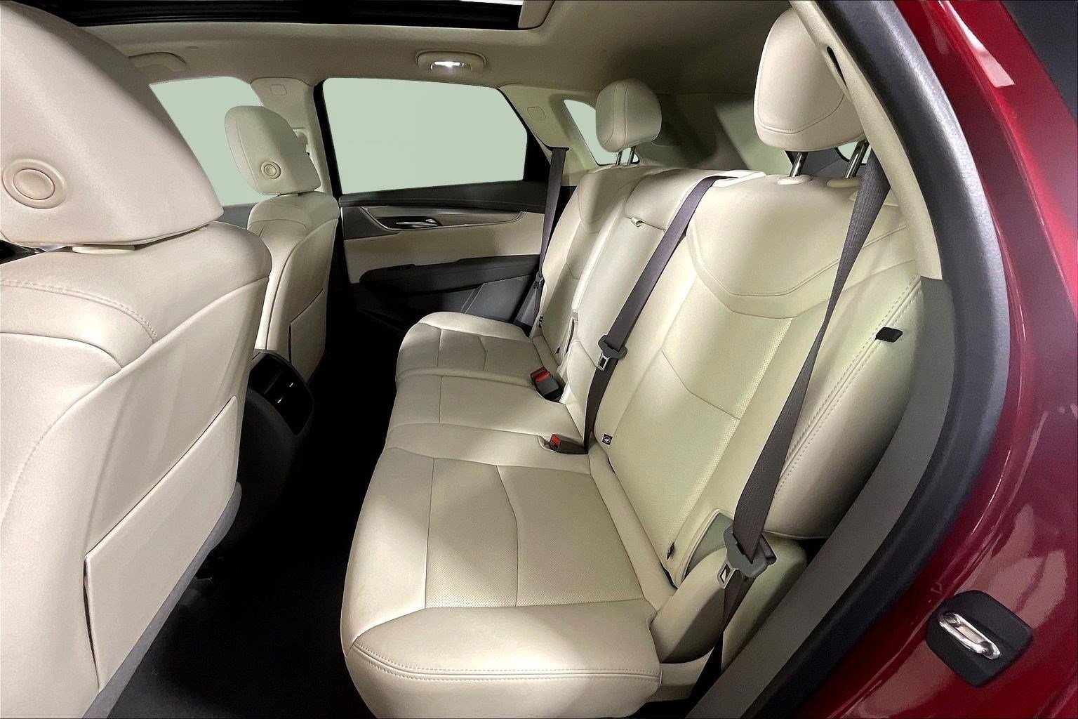 Certified 2023 Cadillac XT5 Premium Luxury AWD/4WD image 22