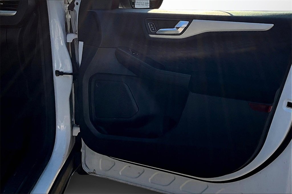 Used 2020 Ford Escape SE image 27