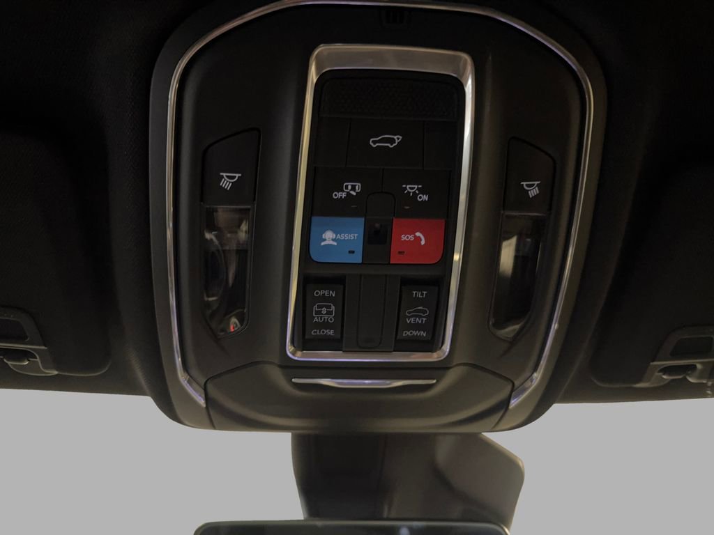 New 2025 Jeep Grand Cherokee 4WD image 21