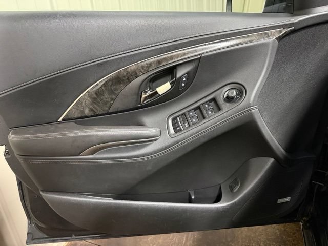 Used 2014 Buick LaCrosse Premium FWD image 12