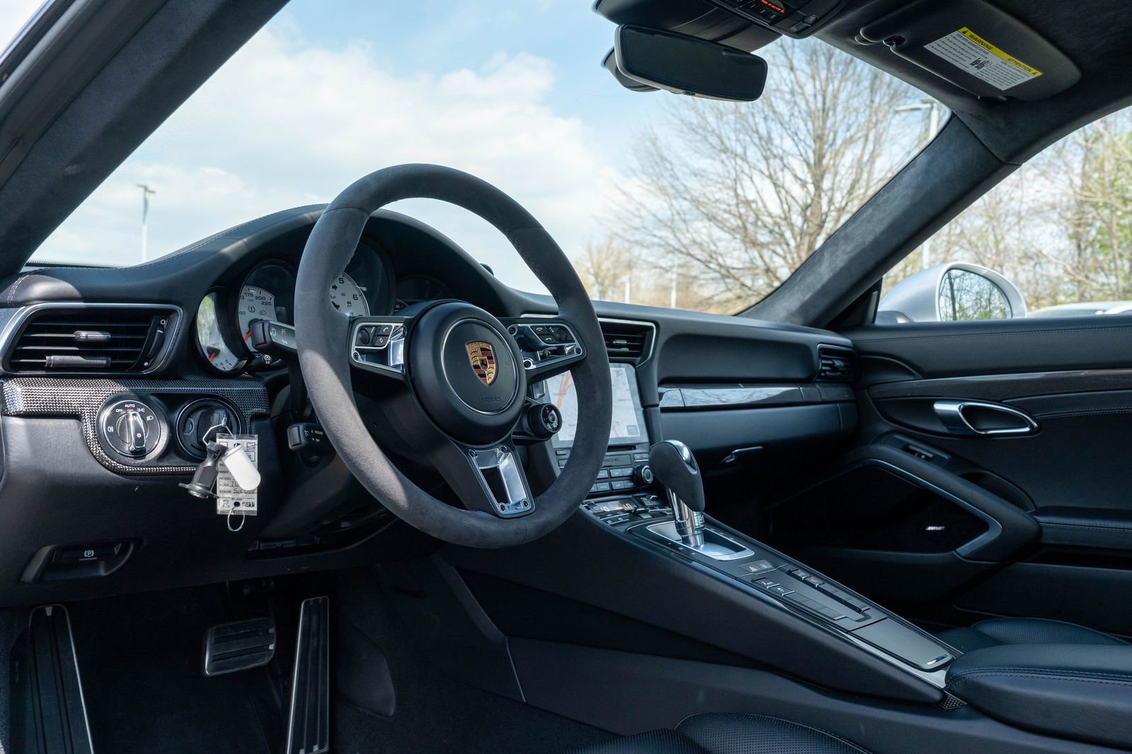 Certified 2018 Porsche 911 Turbo image 4