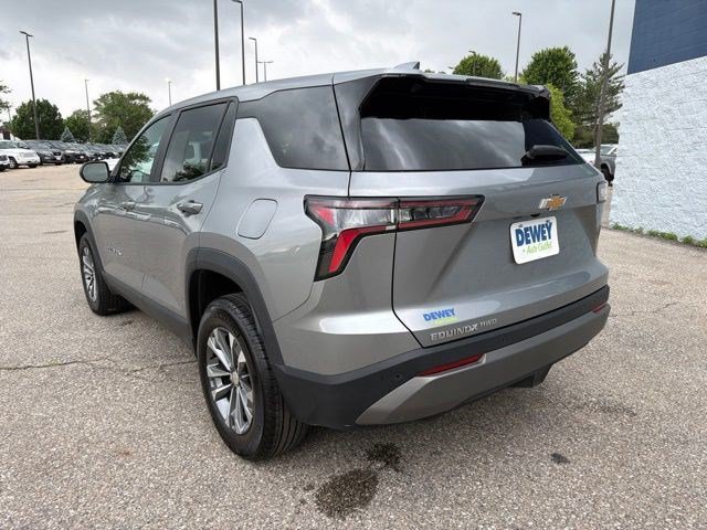 Used 2026 Chevrolet Equinox LT AWD/4WD image 3