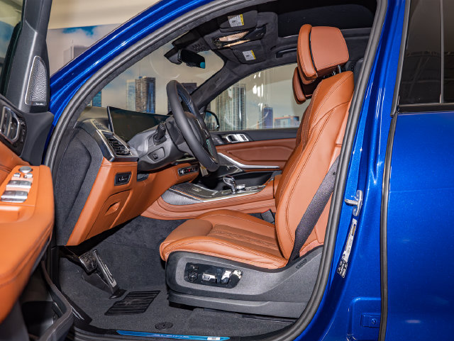 New 2026 BMW ALPINA XB7 AWD/4WD image 20