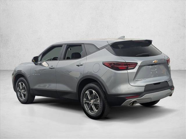 Used 2025 Chevrolet Blazer LT AWD/4WD image 8
