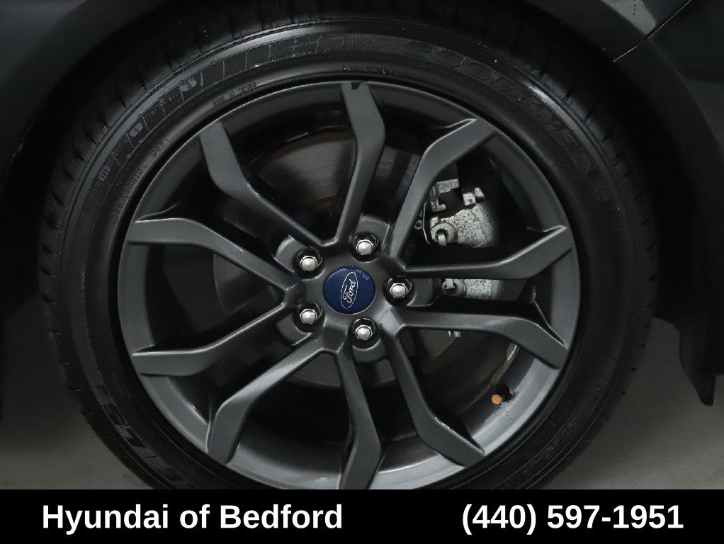 Used 2018 Ford Fusion SE w/ Equipment Group 201A FWD image 11