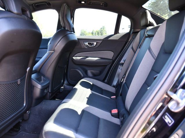 Used 2024 Volvo S60 B5 Plus FWD image 15