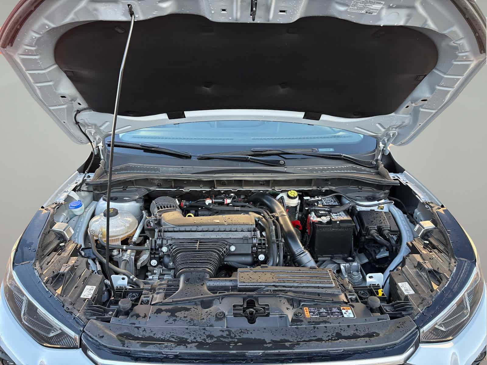 Used 2025 Ford Escape Platinum image 17