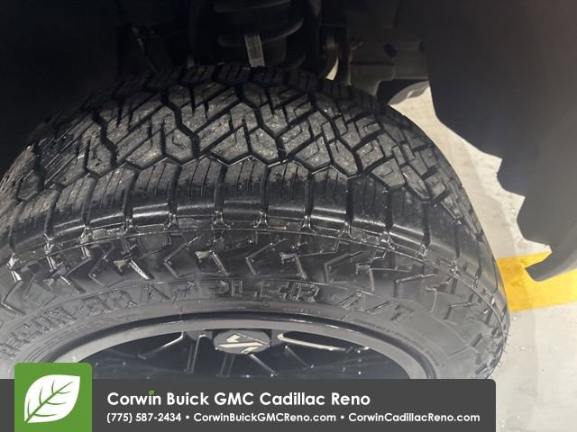 Used 2015 GMC Sierra 1500 SLE w/ All-Terrain Package image 36