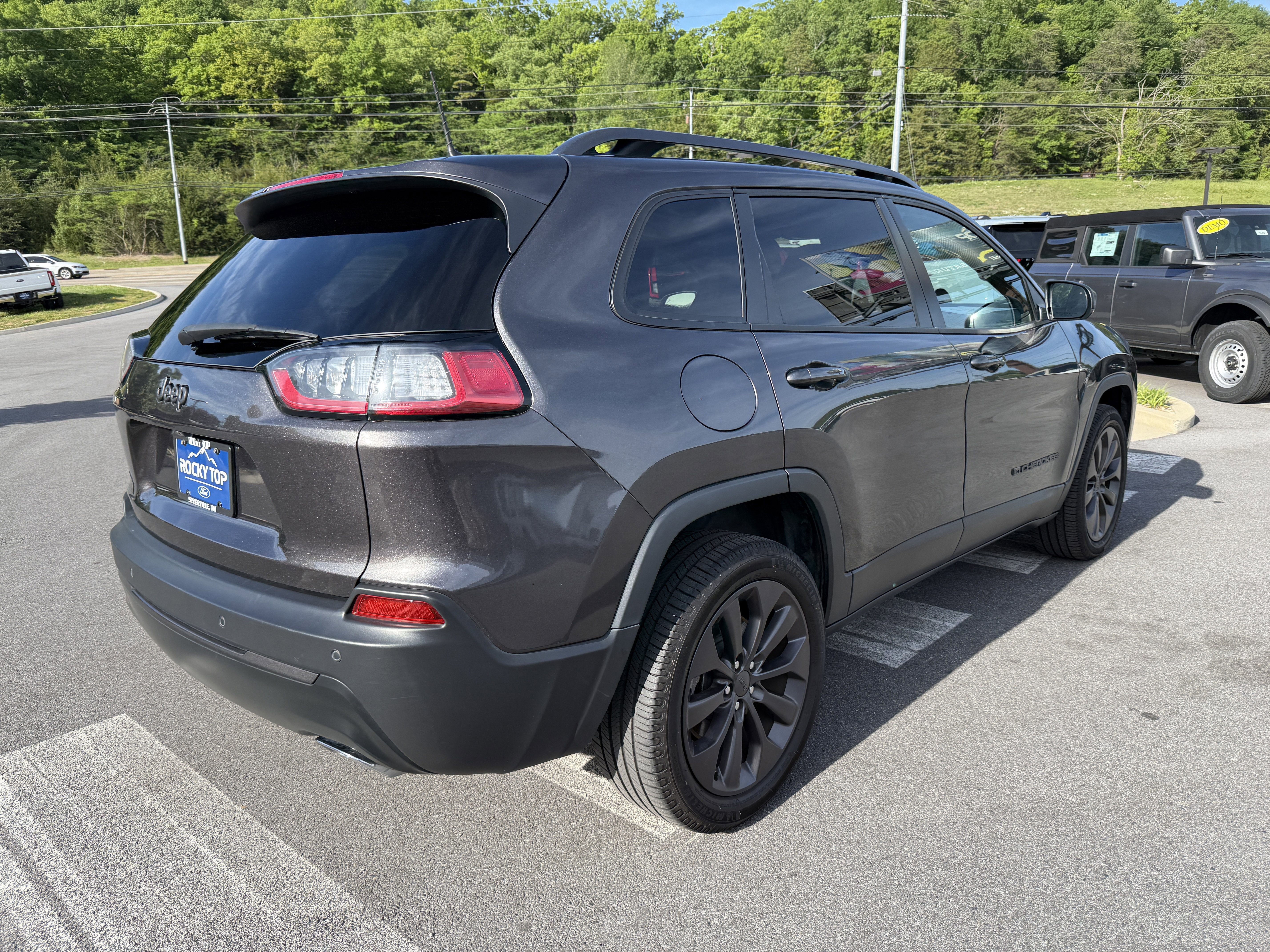Used 2021 Jeep Cherokee Latitude Lux 80th Anniv w/ Quick Order Package 26U 80TH FWD image 5