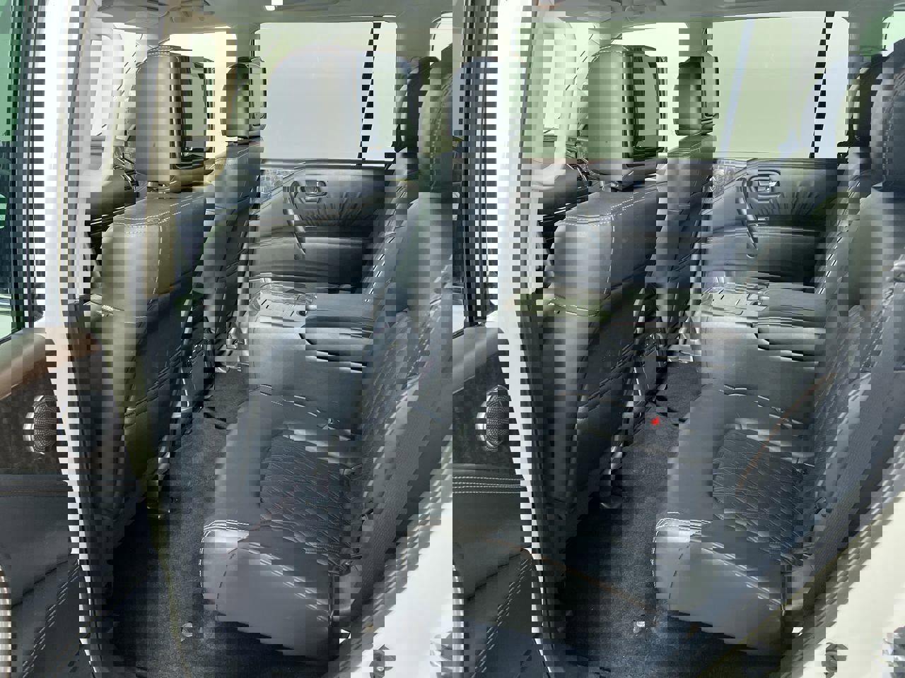 Used 2023 Nissan Armada Platinum w/ Captain's Chairs Package image 29