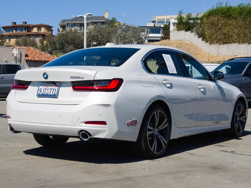 Used 2024 BMW 330e w/ Premium Package RWD image 25