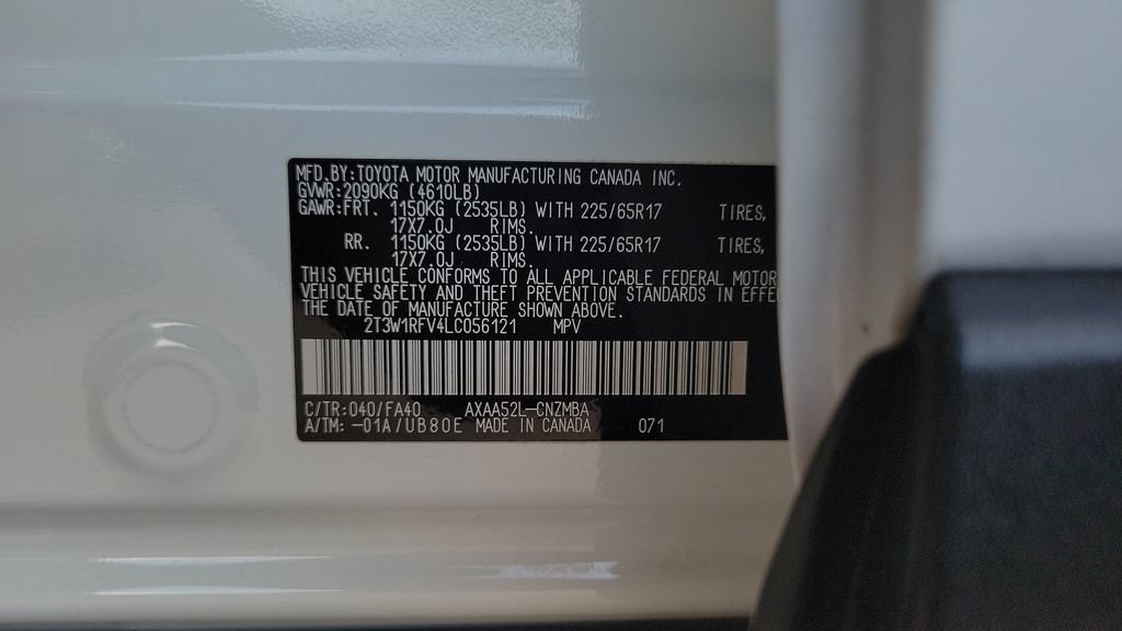 Certified 2020 Toyota RAV4 XLE FWD image 24