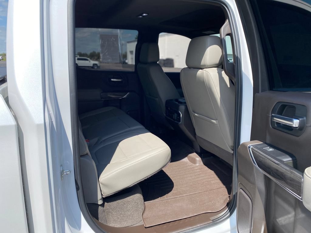 Used 2019 Chevrolet Silverado 1500 LTZ w/ LTZ Premium Package AWD/4WD image 15