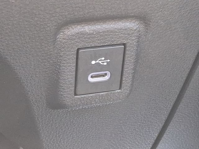 Used 2025 Toyota Corolla LE FWD image 22