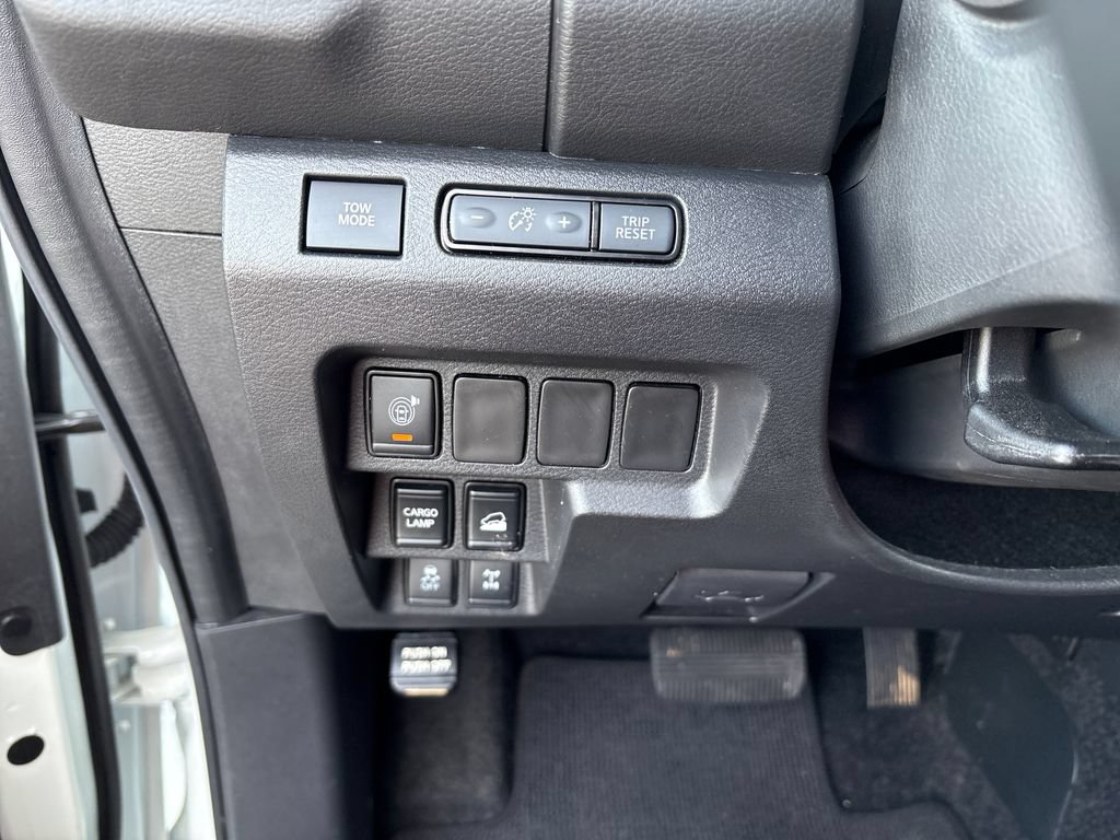 Certified 2025 Nissan Frontier PRO-4X AWD/4WD image 34