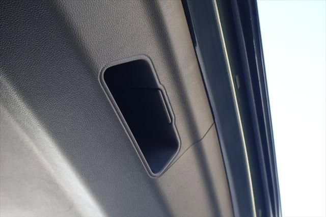 New 2026 Chevrolet Suburban RST image 52