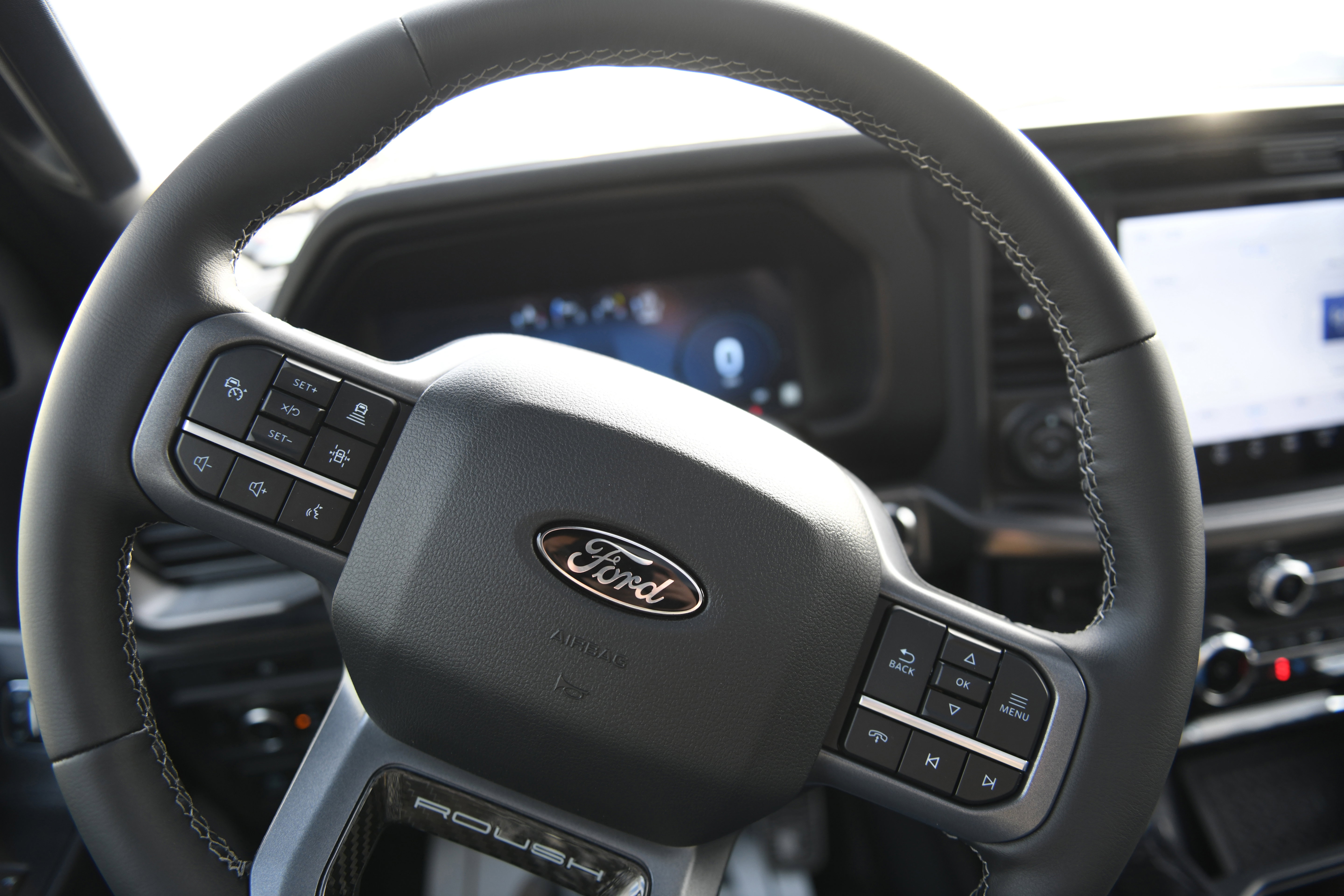 New 2025 Ford F150 Lariat w/ Equipment Group 502A High image 23