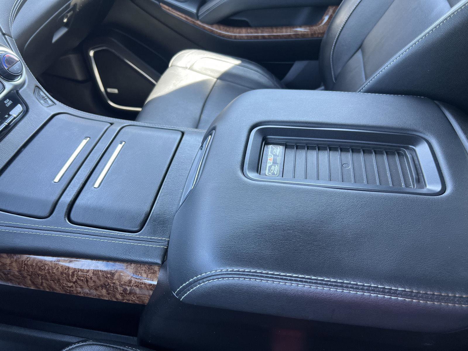 Used 2019 Chevrolet Tahoe Premier image 36