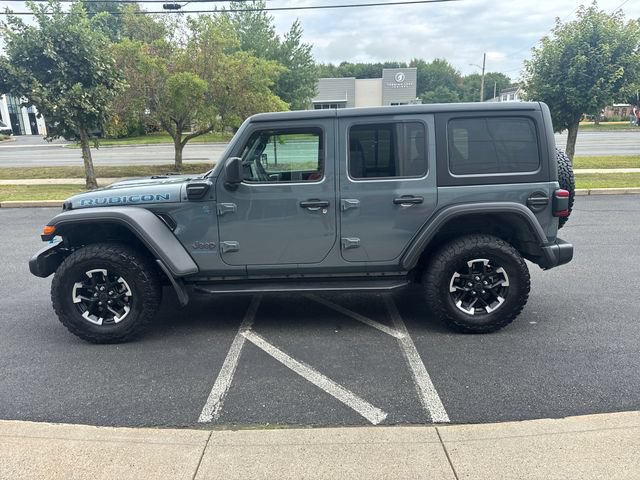 Used 2024 Jeep Wrangler Unlimited Rubicon 4xe w/ Convenience Group AWD/4WD image 6