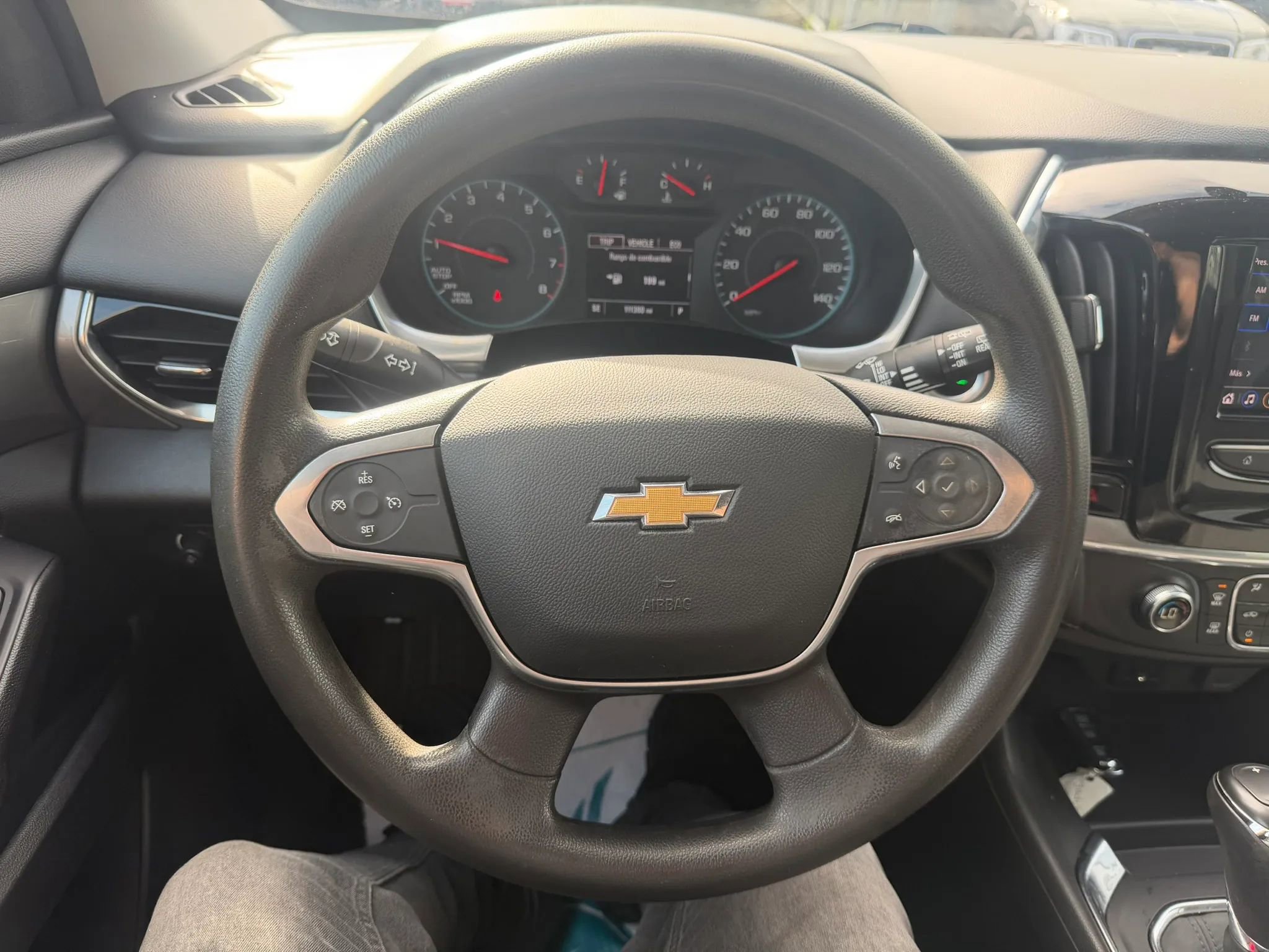 Used 2020 Chevrolet Traverse LS AWD/4WD image 12