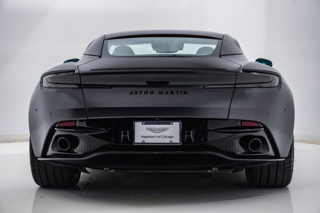 Used 2024 Aston Martin DB12 Coupe RWD image 7